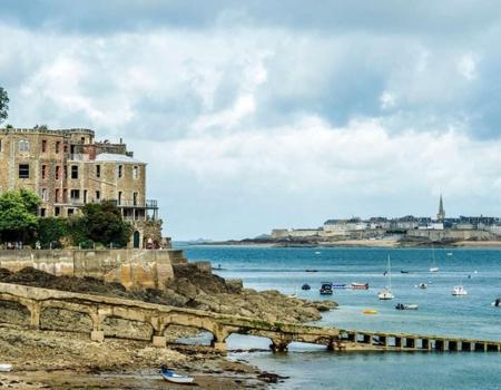 Quartier Saint-Enogat Maison De Charme Proche Des Plages Динард Екстериор снимка