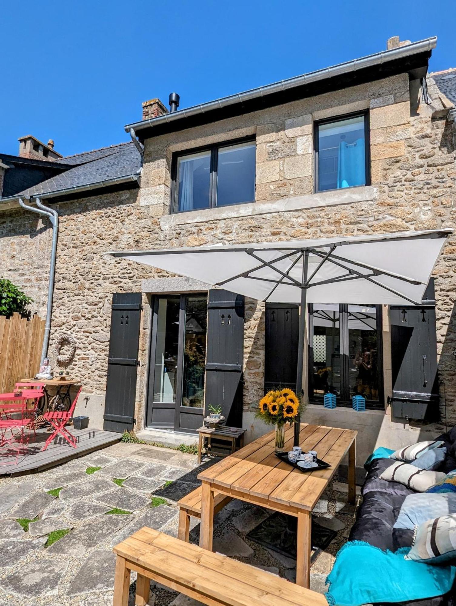Quartier Saint-Enogat Maison De Charme Proche Des Plages Динард Екстериор снимка